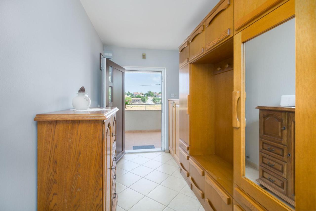Apartment Lovely House Lindi In