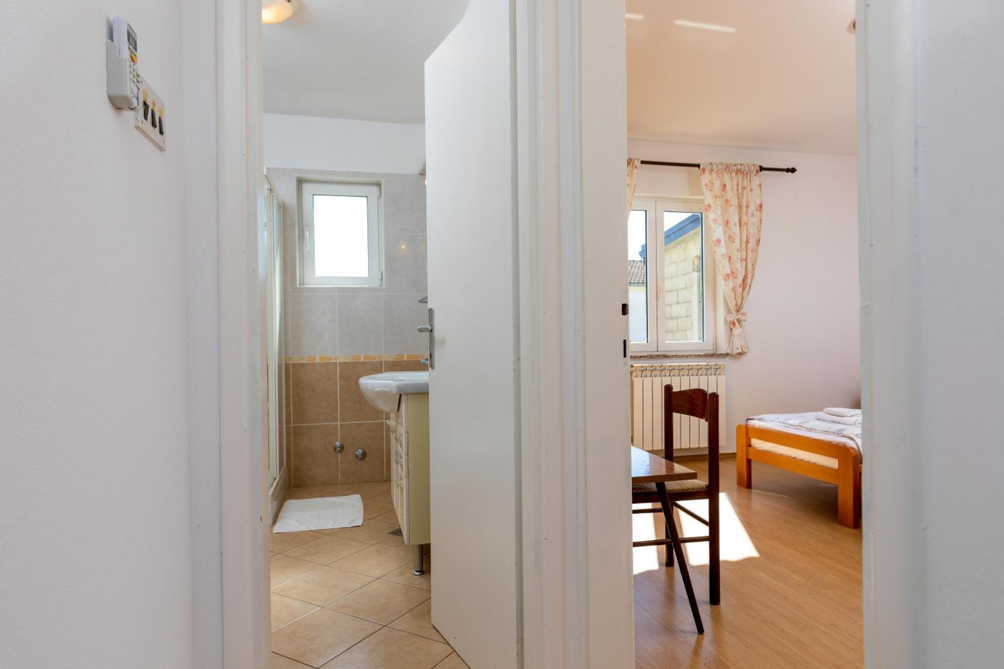 Apartment Lovely House Lindi In *